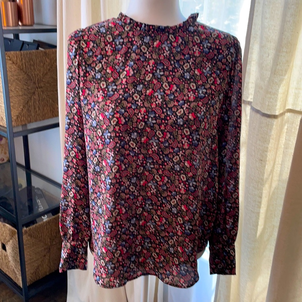5/25$ Loft S tie back top